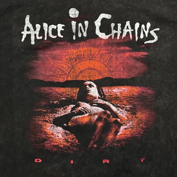Alice In Chains Dirt Seattle WA Est 1987 Grunge Band Tee XL - Picture 2 of 4